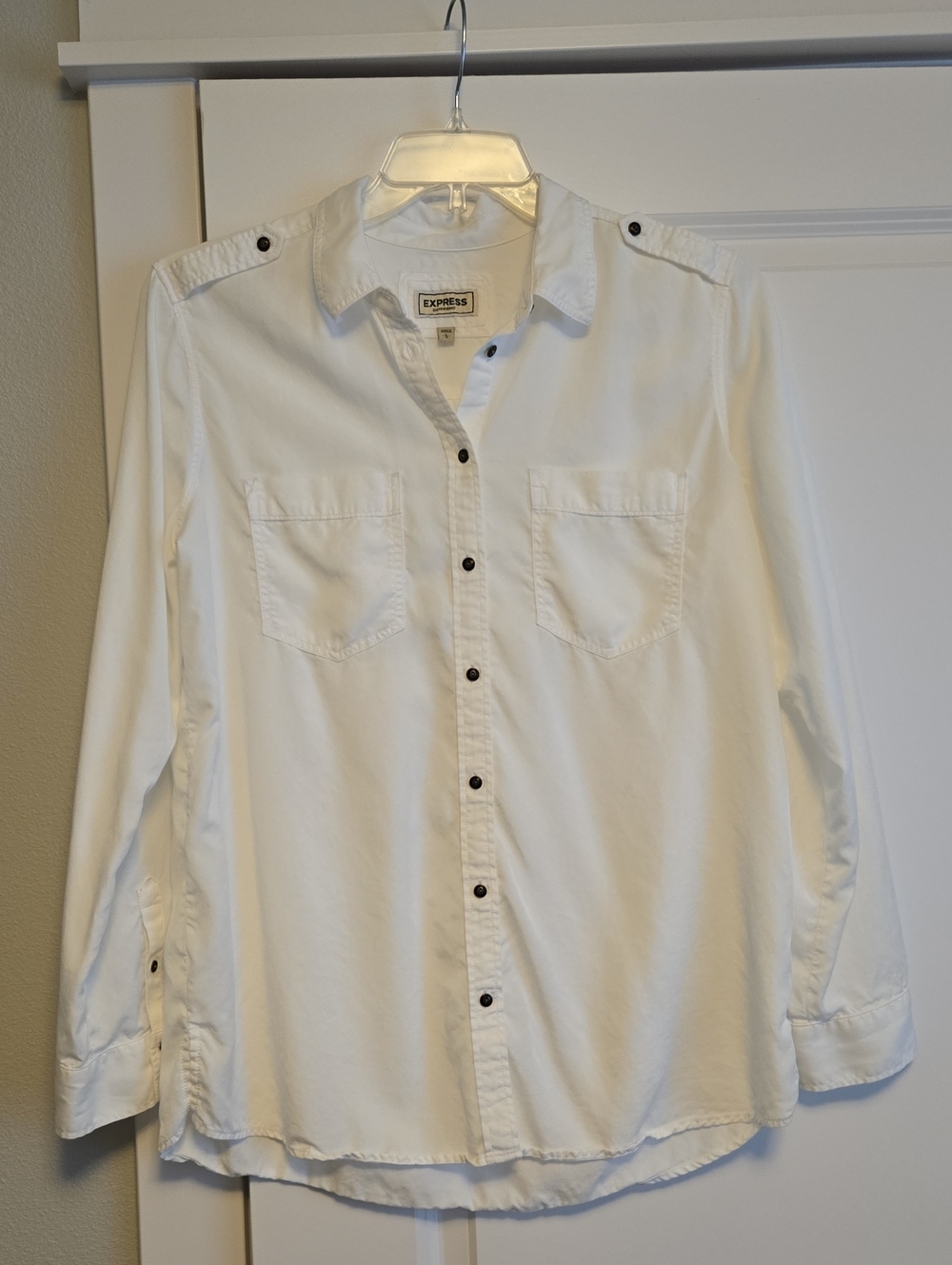 LIKE-NEW Express Womens Boyfriend White Button-Down Shirt